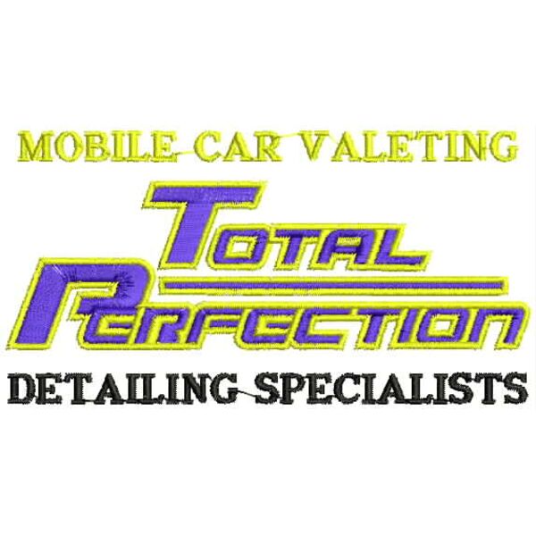 A110325 Mobile Car Valeting on Red Garment  new Thumbnail